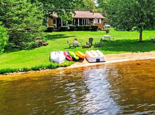 6269 Mabley Hill Rd, Fenton, MI 48430