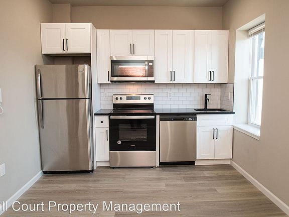 3rd image of 1906 N 23rd St Floor 1