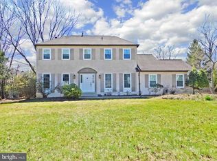296 Trappe Ln, Langhorne, PA 19047