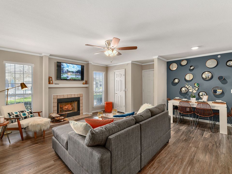 1st image of 2700 N Brook Dr #209