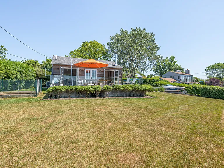 27 Landing Ln — Photo 22