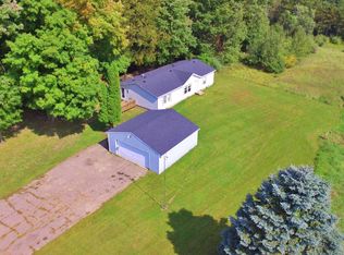 4540 W Howard City Edmore Rd, Six Lakes, MI 48886