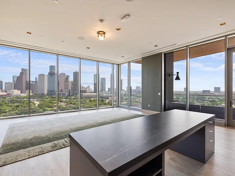 1711 Allen Pkwy #2202 — Photo 34