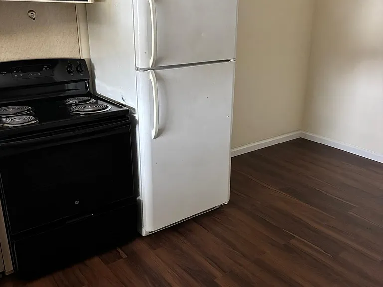 Large Kitchen with new Floor