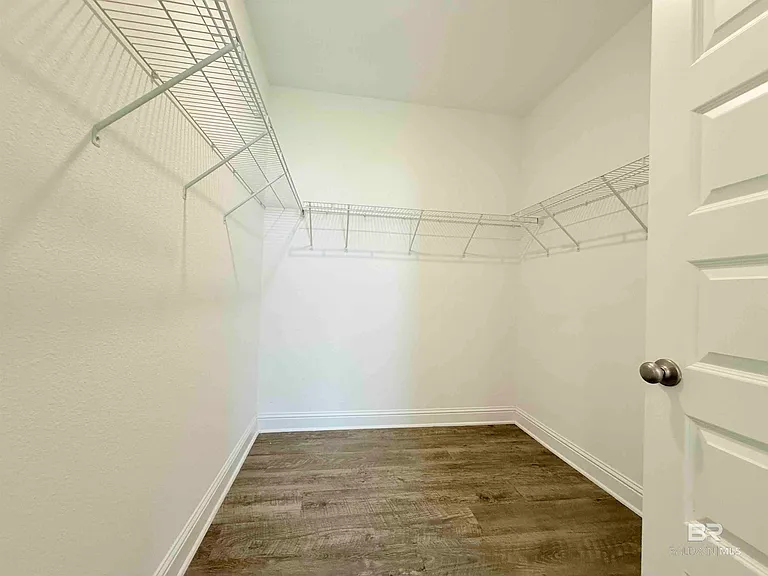 13179 Cavalier Dr — Photo 18