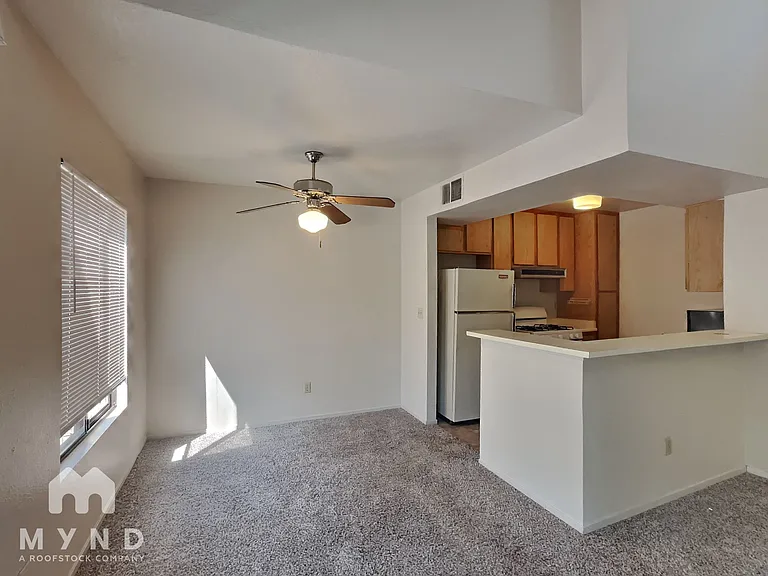 2624 Sunny Slope Dr #7 — Photo 2