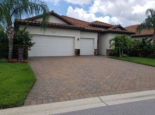 4560 Tamarind Way, Naples, FL 34119