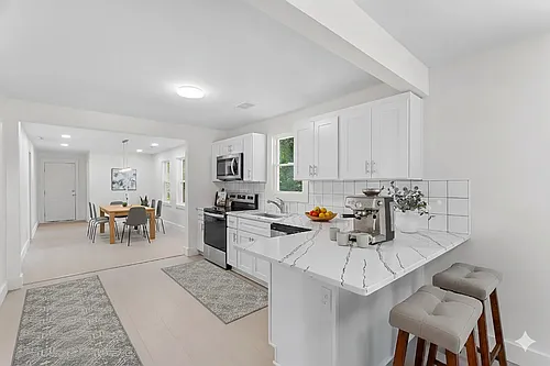 202 Loop St Photo 1