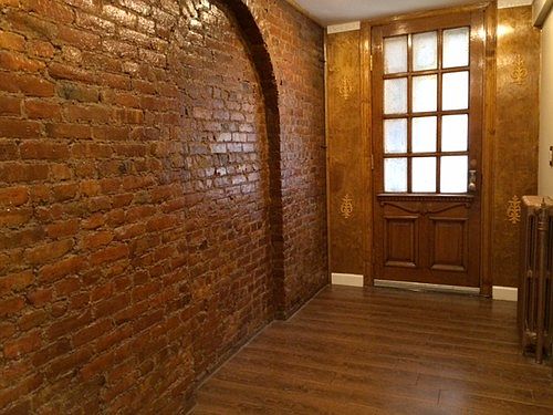 2nd image of 265A Madison St