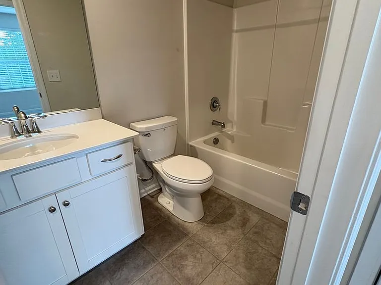 408 Couchell Pl — Photo 14