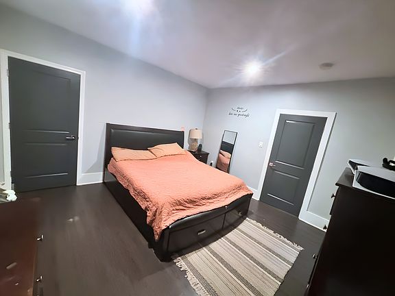 5th image of 96 Washington St #1