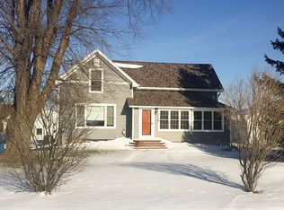 3128 Golden Glow Rd, De Pere, WI 54115