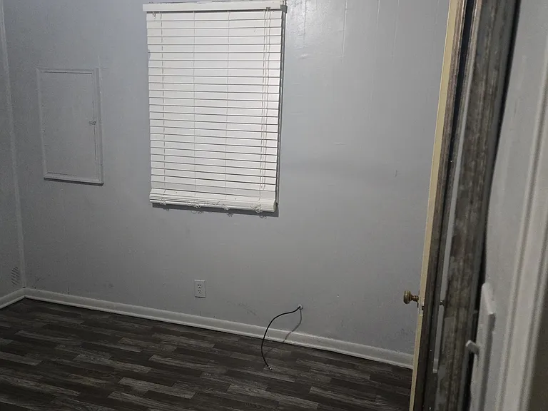 710 Kim St — Photo 6
