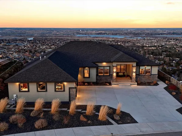 2508 Falconcrest Loop, Richland, WA 99352