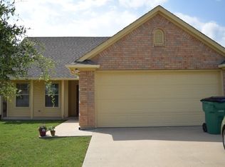 1408 Highglen Trl, Kaufman, TX 75142