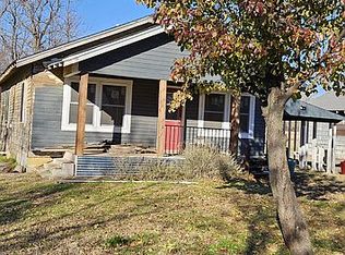 119 Delaware St, Perry, OK 73077