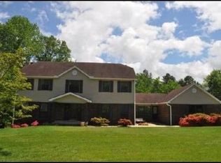 920 S Briarcliff Cir, Maryville, TN 37803