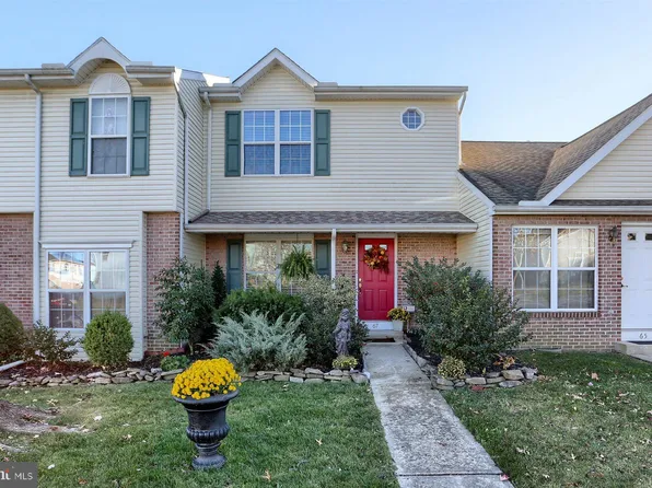67 Southmont Dr, Enola, PA 17025
