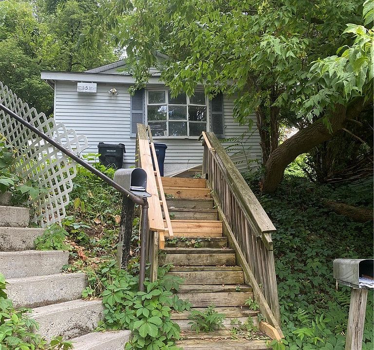 1st image of 151 Arsenal Dr