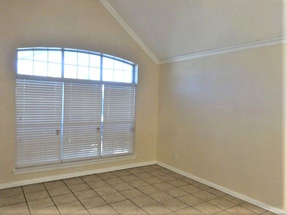 2nd image of 3929 Blue Pond Cir