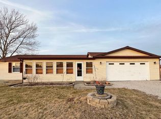 7579 W Camp Perry Western Rd, Oak Harbor, OH 43449
