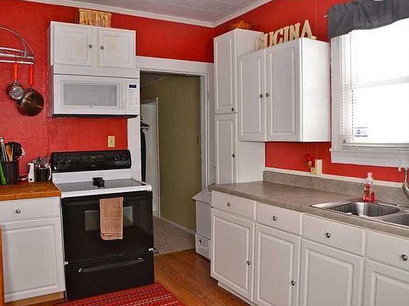 4th image of 278 N East St