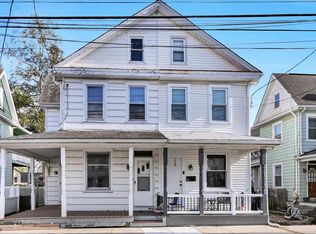 117 W Ferdinand St, Manheim, PA