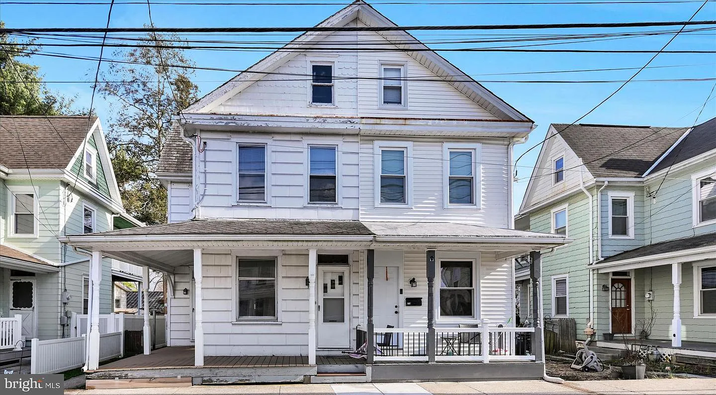 117 W Ferdinand St photo 1