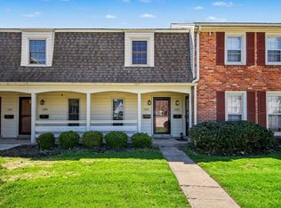 2457 Abbington Dr SE, Grand Rapids, MI 49506