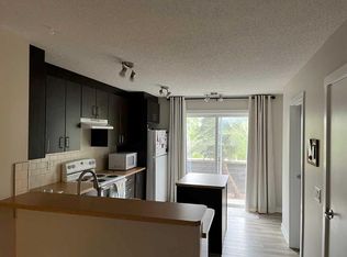2445 E Kingsland Rd SE #303, Airdrie, AB T4A0B7