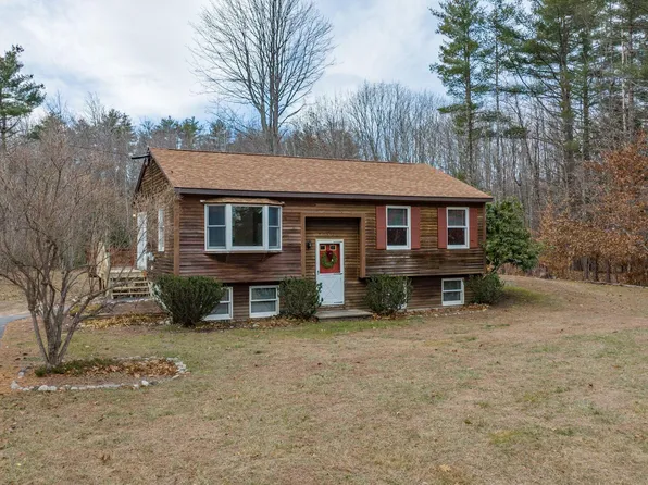 9 Deerfield Circle, Standish, ME 04084