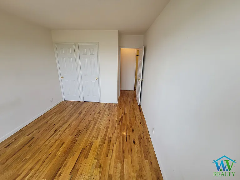 2015 Bruckner Blvd #A6 — Photo 12
