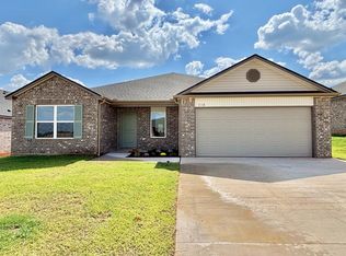 718 SW 11th St, Newcastle, OK 73065