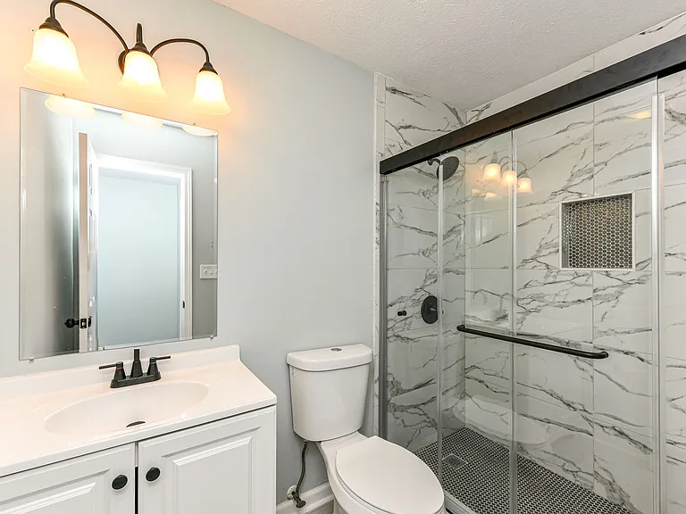 3933 Bergamot Ct — Photo 22
