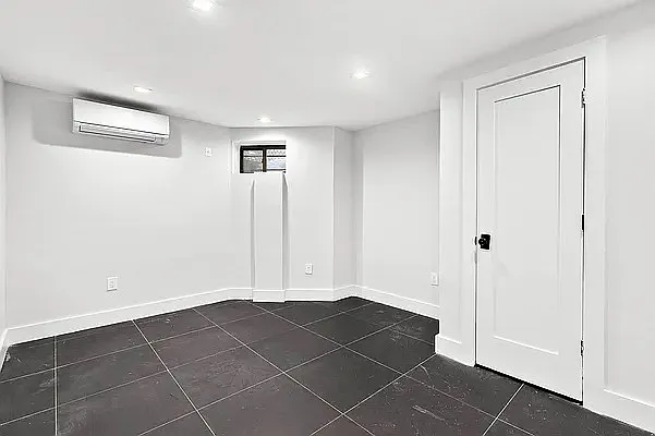 Rented by Corcoran | media 7