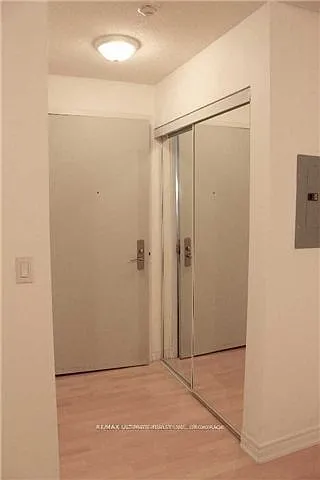 761 Bay St #303 — Photo 2