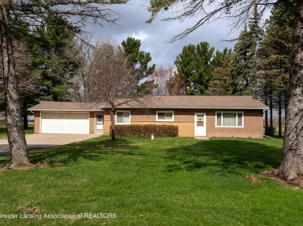 9230 Looking Glass Brook Dr, Grand Ledge, MI 48837