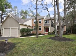 7 Greenbriar Ct, Voorhees, NJ 08043