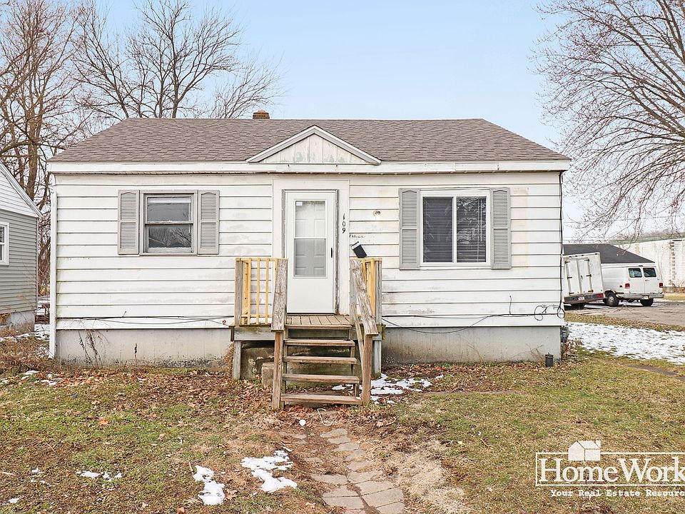 1st image of 109 N Kaley St