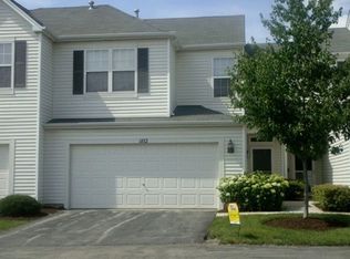 1102 Colonial Dr, Joliet, IL 60432