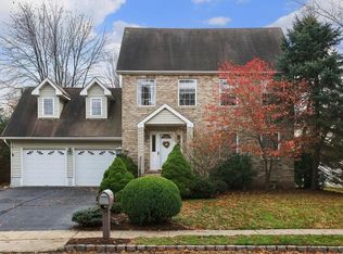9 Broach Way, Hillsborough, NJ 08844