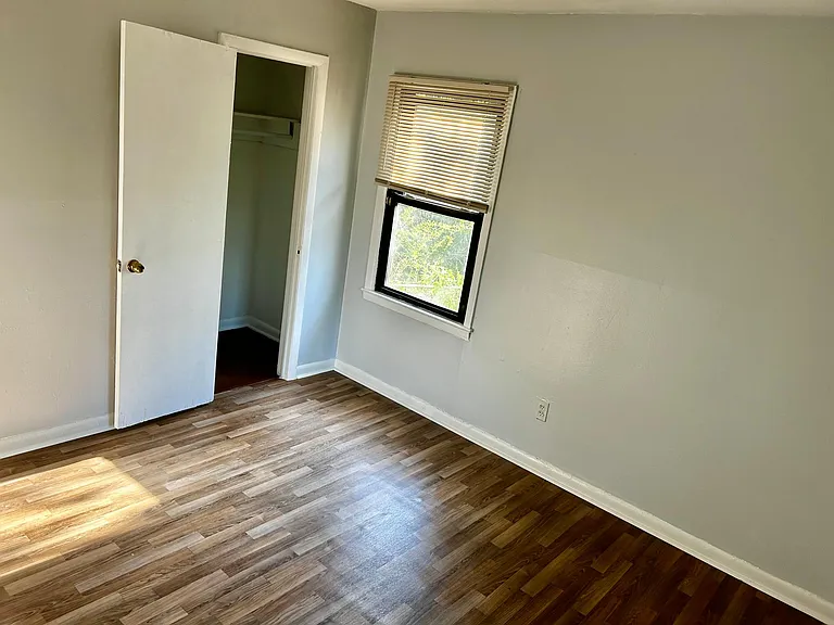 1583 Ferno Dr NW — Photo 18