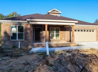 520 Birchwood Ln, Dothan, AL 36301