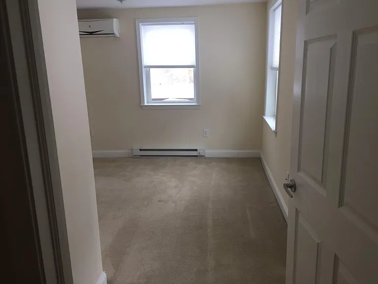 345 N 12th St #2B — Photo 10