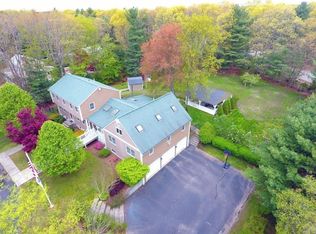 14 Maple St, Norfolk, MA 02056