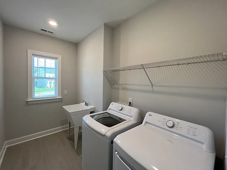 140 Edge Of Auburn Blvd — Photo 7