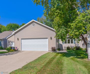 71 Prairiewood Xing S #B, Fargo, ND, 58103