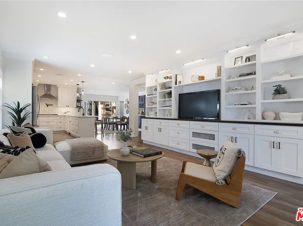 8828 Alcott St, Los Angeles, CA 90035