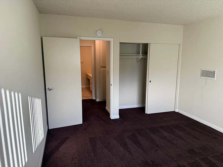 1540 E. Canfield Lane — Photo 6