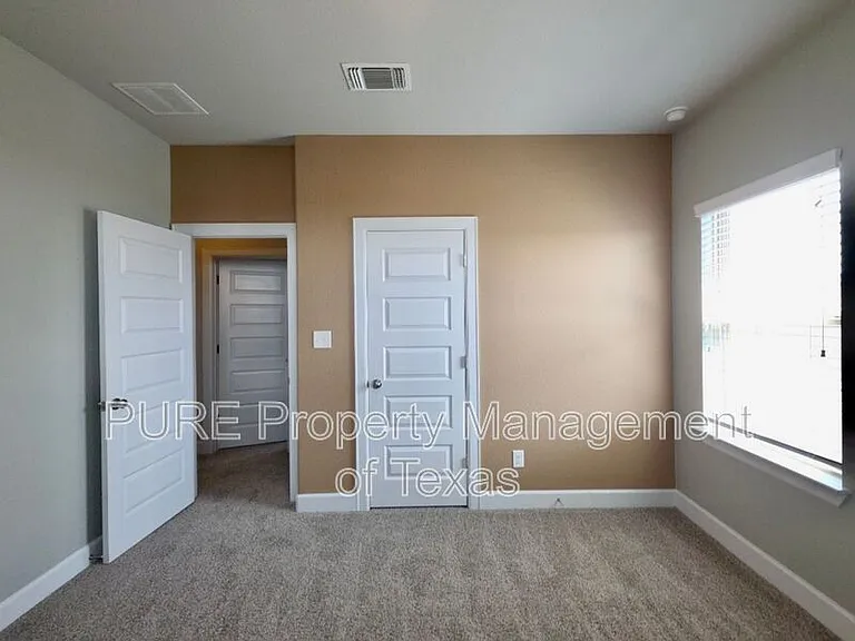 3356 Pablo Cir — Photo 19